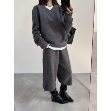批发2025韩系慵懒风针织套装女秋冬新款毛衣<b class='q'>阔腿裤</b>两件套宽松显瘦减龄