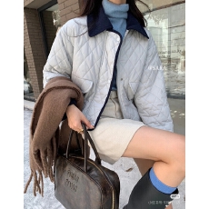 已出 大量 韩版复古小香风POLO领减龄甜美棉服外套女