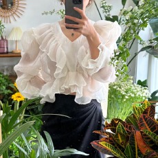 批发2026韩国新款超仙荷叶边V领<b class='q'>雪纺</b>小衫