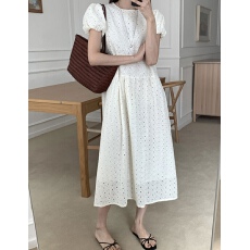 批发2026韩国春夏新品镂空蕾丝宽松大码显瘦<b class='q'>泡泡袖</b><b class='q'>连衣裙</b>长裙