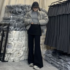 批发<b class='q'>大码</b><b class='q'>女装</b>假两件拼接屁帘加绒微喇裤秋季新款胖mm高腰显瘦黑色裤子