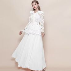 批发<b class='q'>欧洲站</b>修身显瘦V领蕾丝长袖衬衫女套装高腰半身裙套装