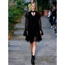 批发法式宫廷风复古蕾丝<b class='q'>连衣裙</b>荷叶边拼接收腰显瘦气质豹纹设计感长裙