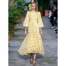 批发春季新款<b class='q'>淑女</b>碎花<b class='q'>连衣裙</b>女长袖高腰A字裙温柔风设计感公主长裙子