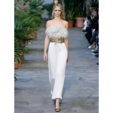 批发<b class='q'>明星</b>同款晚礼服女高级感2025新<b class='q'>款</b>名媛生日宴会高端轻奢主持人礼服