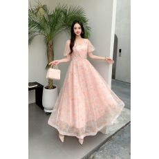 批发法式甜美<b class='q'>风</b>泡泡袖碎花亮片连衣裙女夏季方领收腰显瘦网纱A字长裙