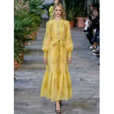 批发名媛高级感不规则刺绣花朵<b class='q'>连衣裙</b>单排扣纯色蝴蝶结系带A字长裙潮