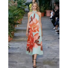 批发法式独特漂亮设计大花性感露背挂脖<b class='q'>连衣裙</b>女宽松遮肉显瘦百褶长裙