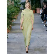 批发慎婕<b class='q'>同款</b>正品越南mollynista新款优雅设计感包肩褶皱修身礼服裙