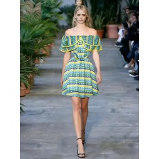 批发韩版一字肩条纹连衣裙女夏季钩织娃娃领甜美高腰A字裙气质设计感