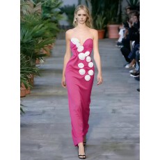 批发韩版立体花朵吊带珍珠连衣裙女夏心机修身显瘦名媛宴会裙