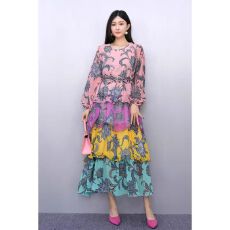 批发小众设计感2026春新女连衣裙宽松大码印花雪纺蛋糕裙长裙优雅减龄