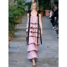 批发浪漫度假风跨境时尚<b class='q'>连衣裙</b>绑带吊带重工<b class='q'>荷叶边</b>蛋糕裙