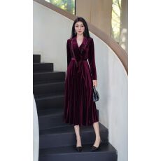 批发法式高级感金丝绒连衣裙女秋冬新款<b class='q'>气质</b>V领长袖收腰显瘦百褶长裙