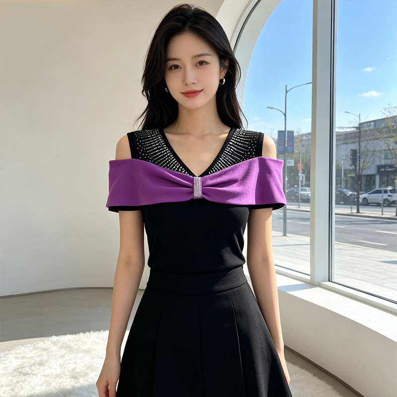 여름 반팔 오프숄더 핫픽스 맨위 여성 V넥 몸매 가꾸기 허리 수축 슬림해 보이는 다용도 품격 배색 새로운 티셔츠 작은 셔츠