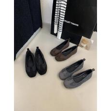 批发<b class='q'>新款</b>晚风韩系方头浅口平底单鞋女秋季拼色软底奶奶鞋女玛丽珍鞋子