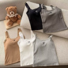 批发新款女士蕾丝一字型吊带设计带胸垫无钢圈显瘦外穿内搭吊带背心