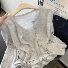 批发【百花绒】两件套<b class='q'>秋</b>装新款温柔时尚单排长袖针织开衫针织上衣
