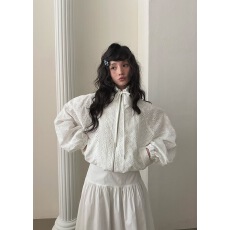 批发有货 chic百搭小众刺绣<b class='q'>蕾丝</b><b class='q'>风衣外套</b>