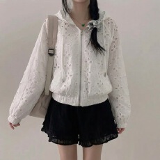 批发已出 chic百搭小众刺绣<b class='q'>蕾丝</b><b class='q'>风衣外套</b>