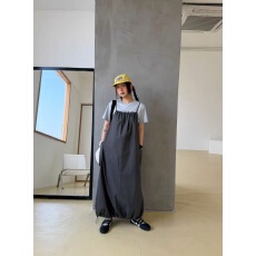 批发chic 百搭吊带<b class='q'>连衣裙</b>