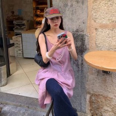 批发chic韩国东大门张子萱同款方领<b class='q'>连衣裙</b><b class='q'>甜美</b>吊带裙