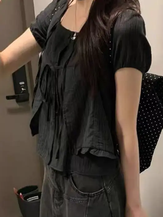 끈 디테일 레이어드 루즈 반소매 블라우스 상세 이미지 15