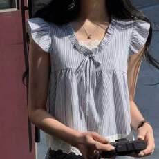 批发chic 假两件木耳边衬衫女夏设计感宽松短袖娃娃衫上衣