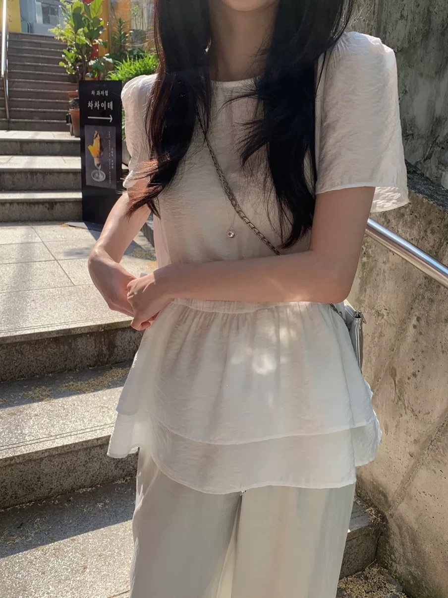 재고 있음 한국 ins 라운드 넥 주름 거품 소매 이중층 프릴 셔츠