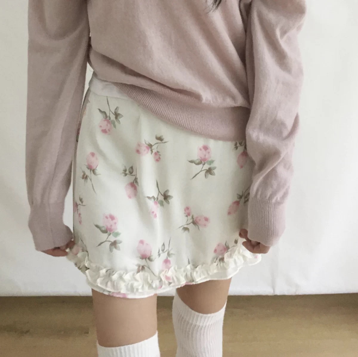 chic 일본식 크림 장미 낭만주의 센스 분위기 레이스 반신 미니 스커트