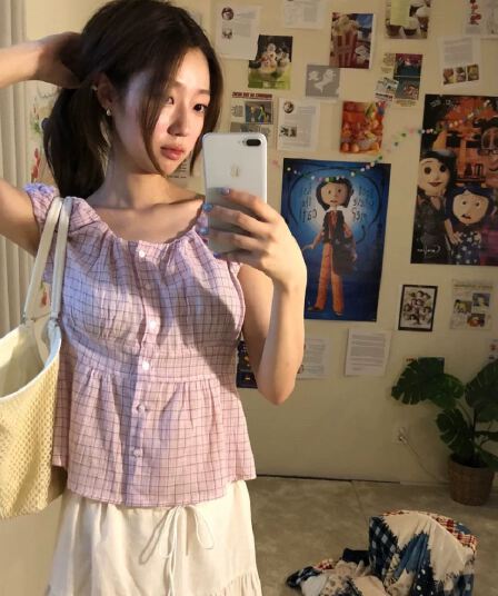 재고 있음 chic 버블 반팔 허리 수축 슬림해 보이는 인형 셔츠