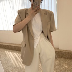 批发有货 韩国chic 法式男友风宽松短袖上衣<b class='q'>西装外套</b>