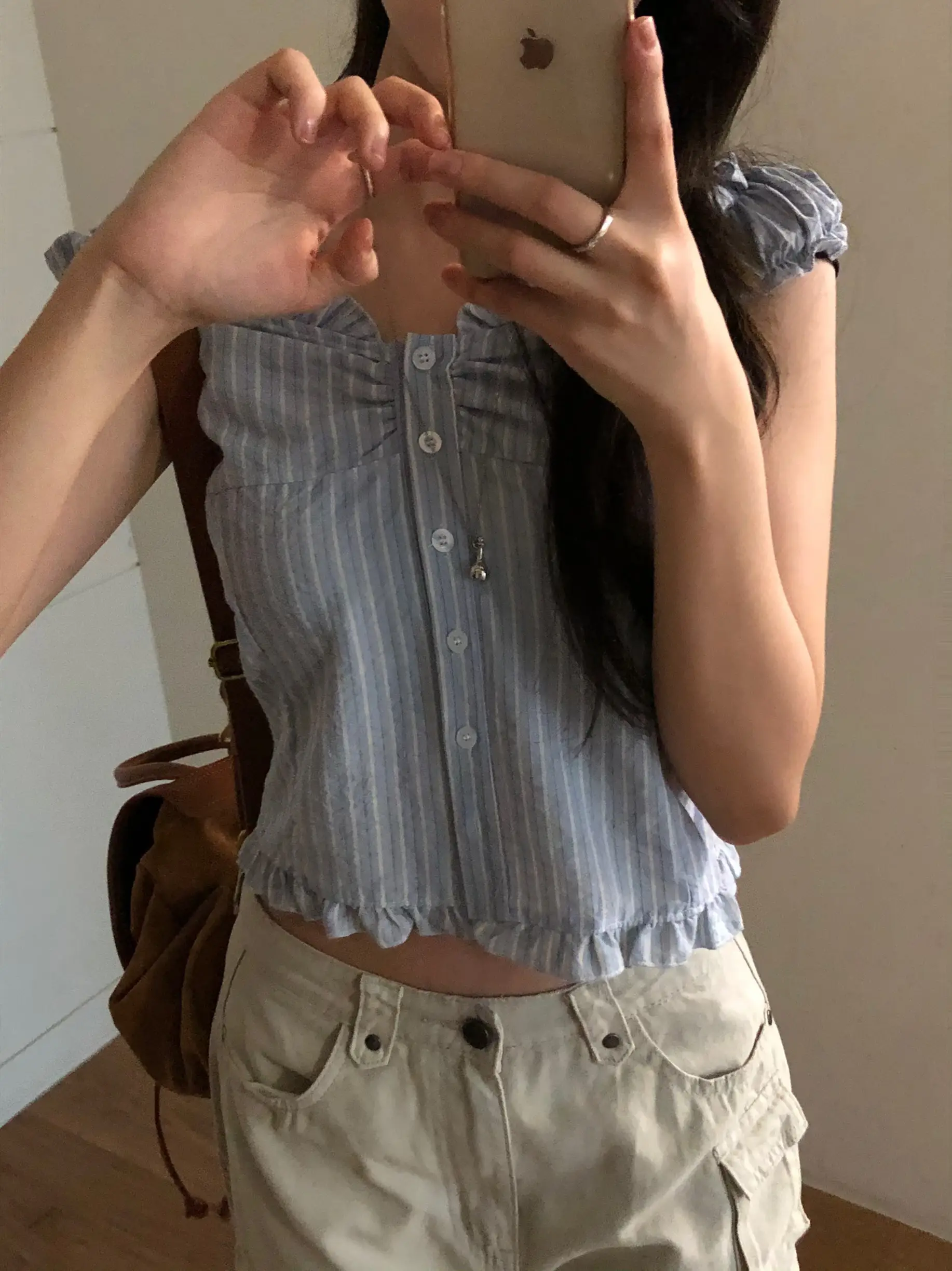 러플 블루 스트라이프 오프숄더 2웨이 셔츠 상세 이미지 5