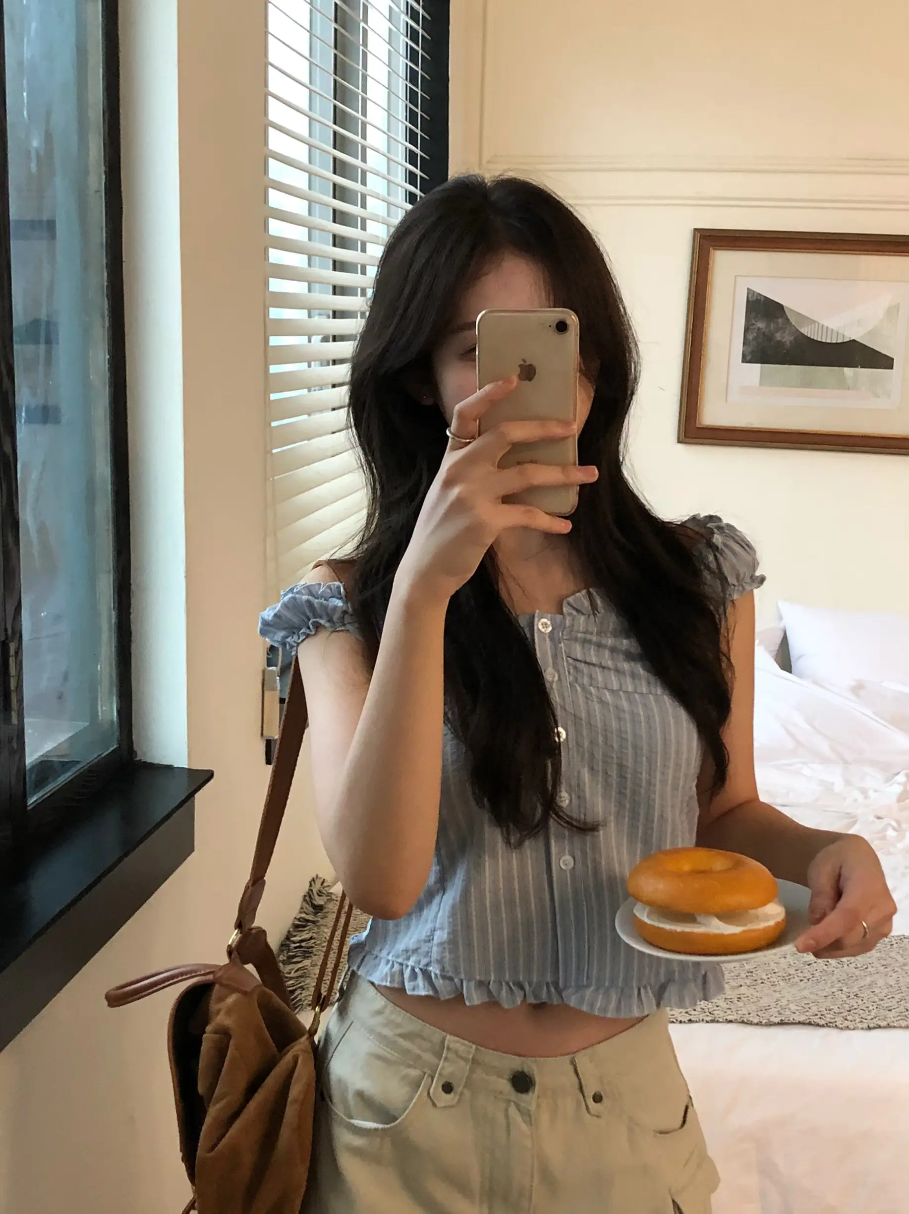 러플 블루 스트라이프 오프숄더 2웨이 셔츠 상세 이미지 14