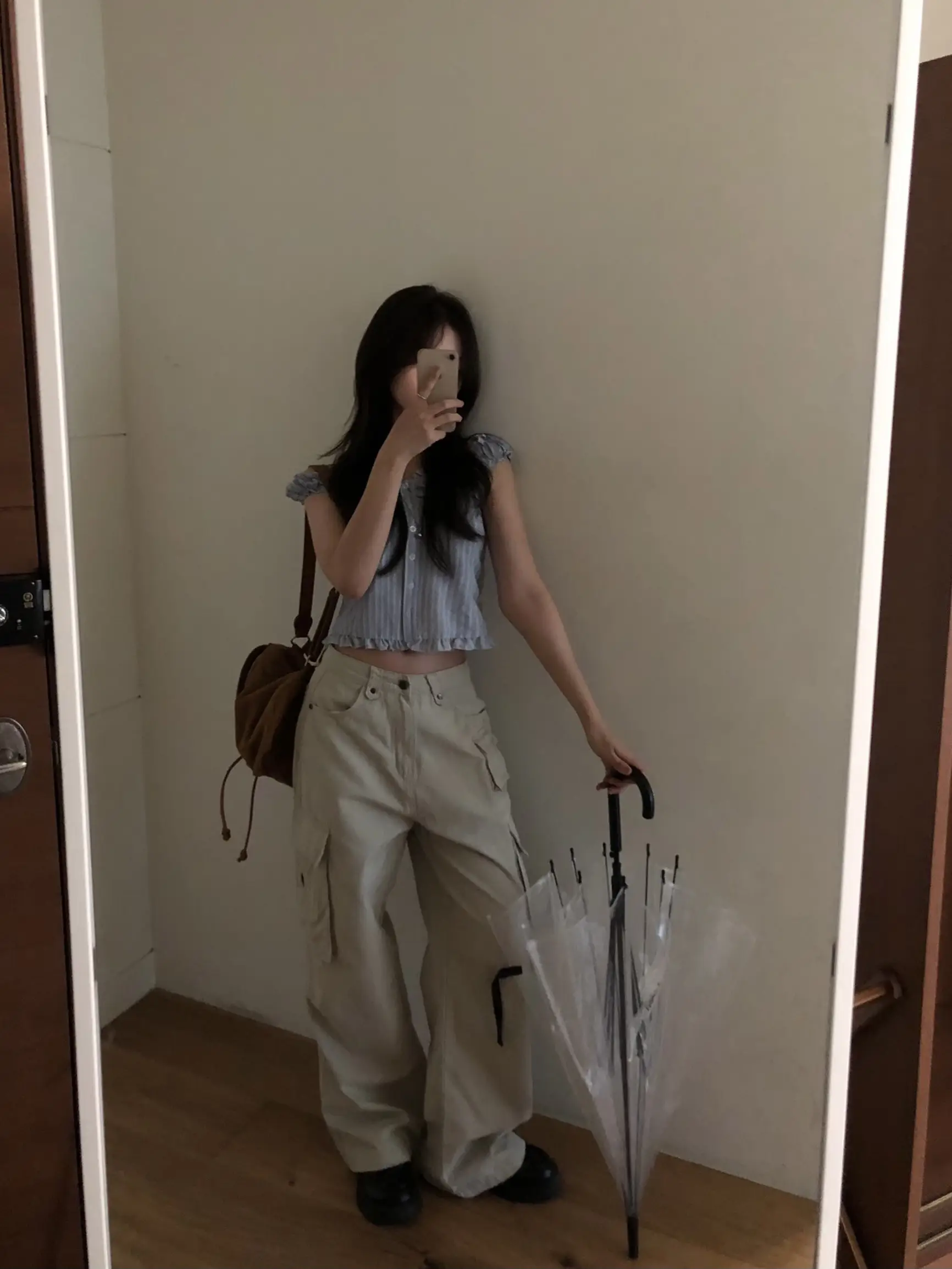 러플 블루 스트라이프 오프숄더 2웨이 셔츠 상세 이미지 17