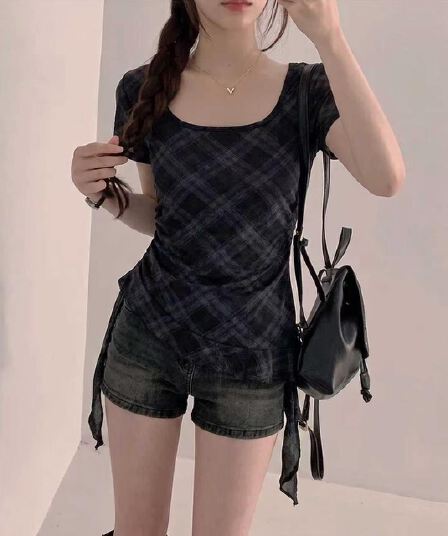 재고 있음 chic 불규칙 u 칼라 반팔 티셔츠 몸매 가꾸기 슬림해 보이는 다용도 맨위 여성