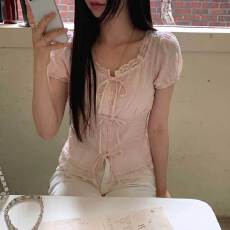 批发chic <b class='q'>韩国</b>东大门 2026新款韩版系带上衣女
