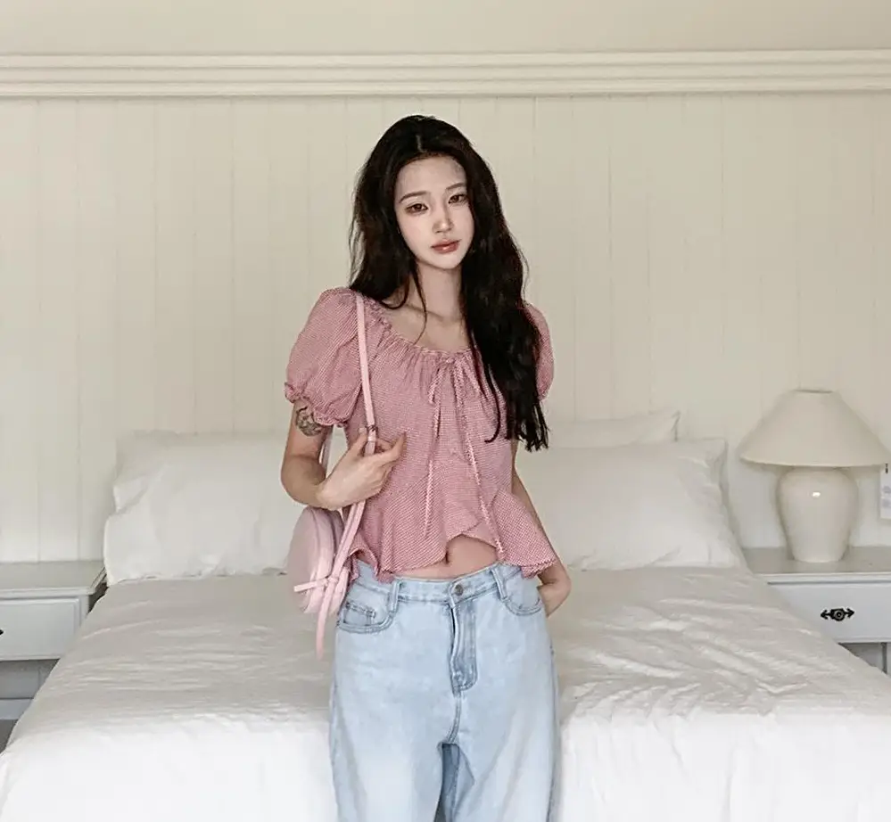 오프숄더 퍼프소매 체크 러플 반소매 셔츠 상세 이미지 17
