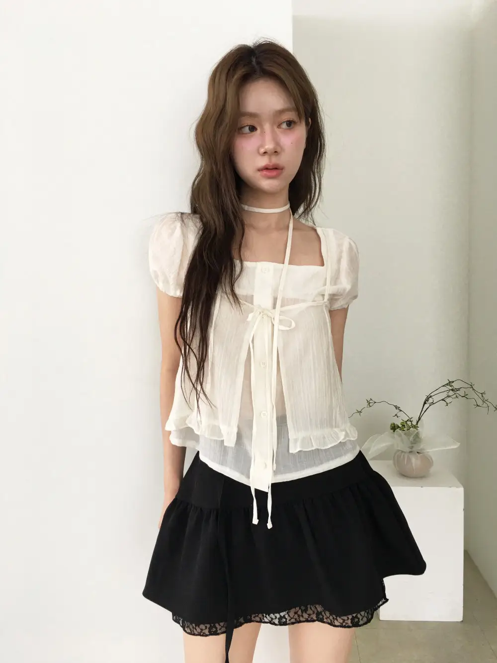끈 디테일 레이어드 루즈 반소매 블라우스 상세 이미지 10