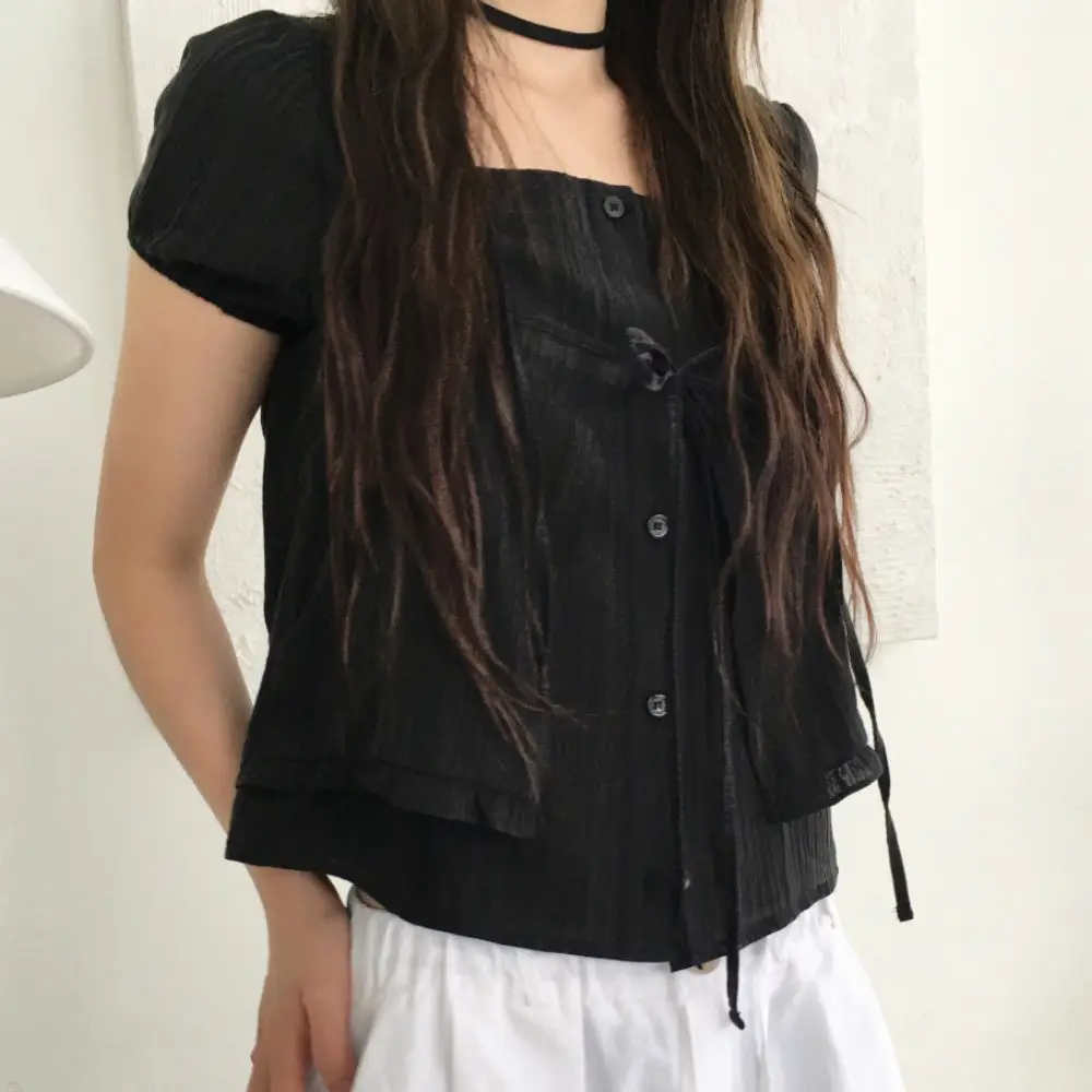 끈 디테일 레이어드 루즈 반소매 블라우스 상세 이미지 26