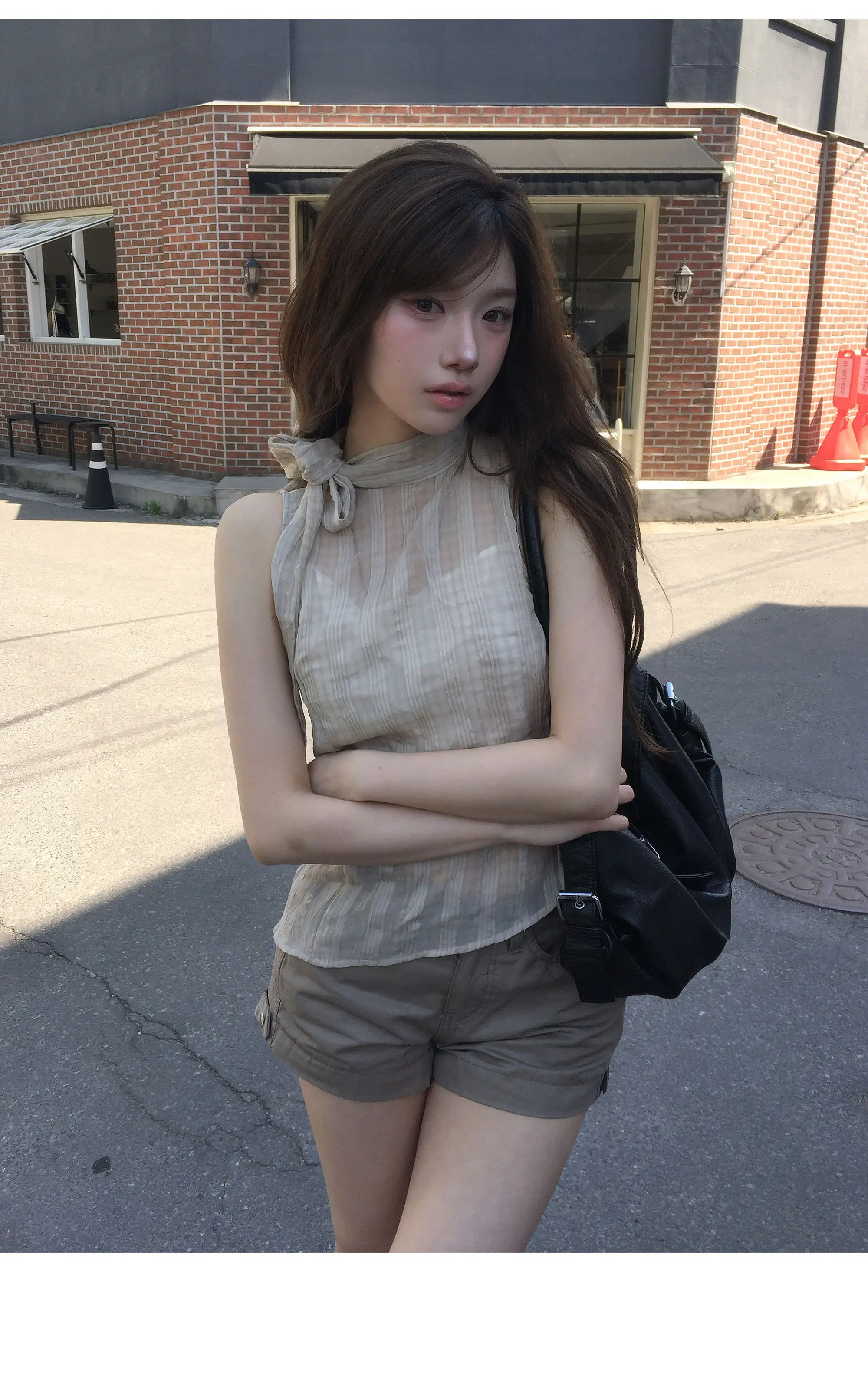 레트로 스탠드 칼라 홀터넥 리본 타이 주름 체크 민소매 셔츠 상세 이미지 1