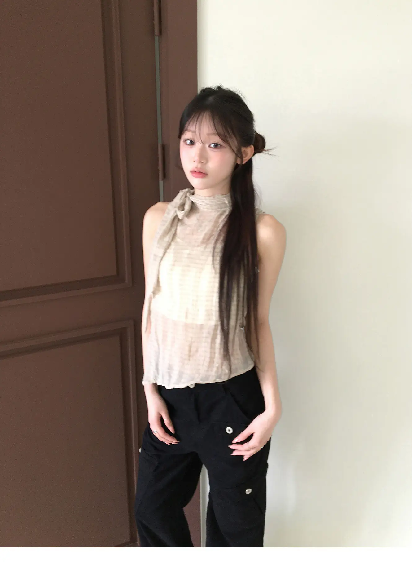 레트로 스탠드 칼라 홀터넥 리본 타이 주름 체크 민소매 셔츠 상세 이미지 23