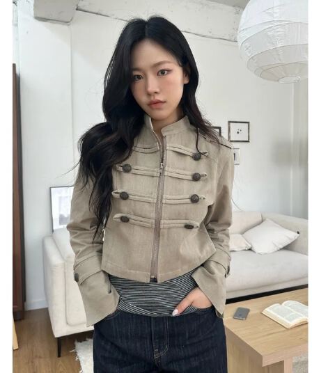 재고 있음 chic 가을 작은 대중 레트로 Chic 단추 장식 루즈핏 다용도 긴팔 워크웨어 재킷 짧은 외투