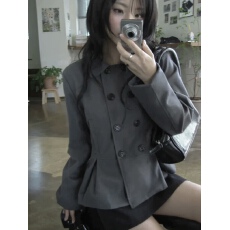 批发已入库 chic氛围感日系jk学院感显瘦纽扣设计好版型西服外套