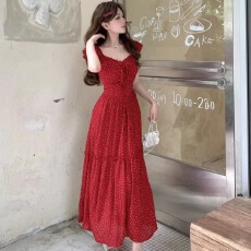 批发<b class='q'>正品</b>哥家新款2025夏法式红色波点甜美气质<b class='q'>连衣裙</b>度假风设计感长裙