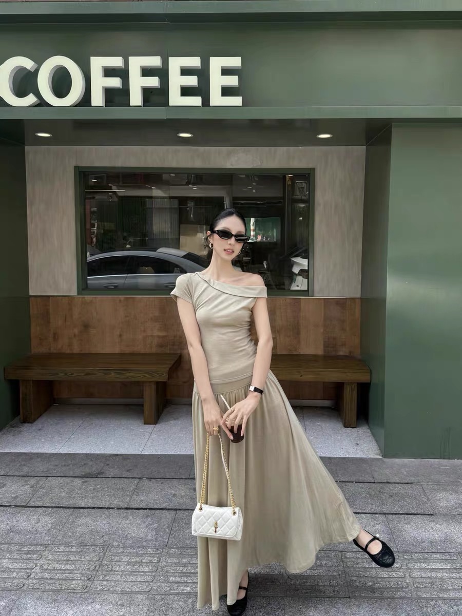 tach paola 프랑스식 빛 럭셔리 오프숄더 반신 치마 세트 달콤함 부드러운 바람 여름 품격 슬림해 보이는 투피스 세트
