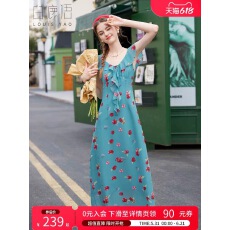 批发白鹿语 法式温柔荷叶边<b class='q'>连衣裙</b>女 2026夏V领无袖修身收腰印花长裙