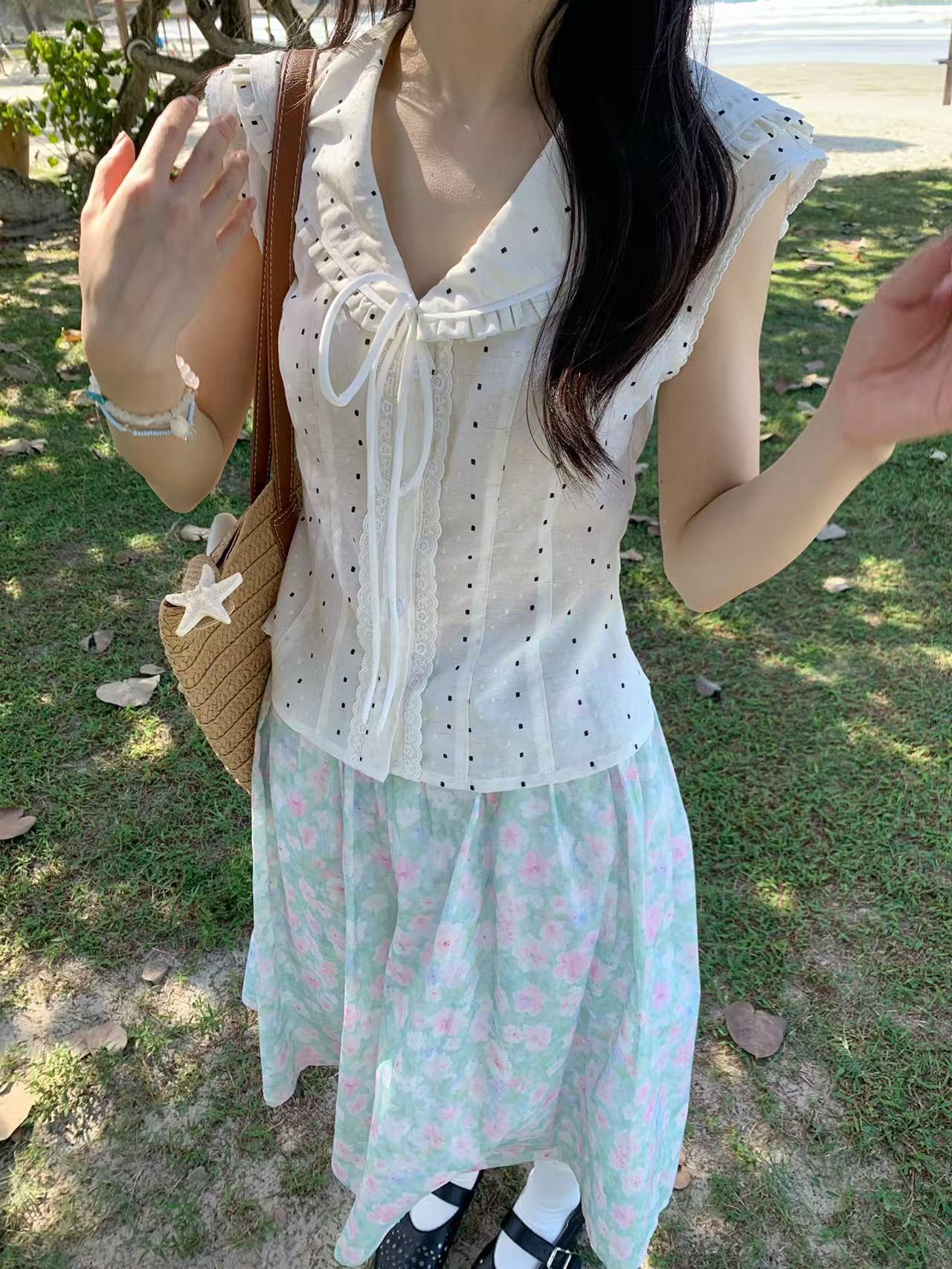 바나나 이륙하다 잃어버린 직접 만든 도트 무늬 해군 칼라 민소매 셔츠 일본식 달콤함 레이스 나비 매듭 소녀 반팔
