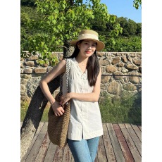 批发法式小资v领花边白色无袖衬衫女夏季设计感气质宽松外穿背心上衣