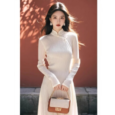 批发新中式国风盘扣旗袍毛衣针织<b class='q'>连衣裙</b>女秋冬高级感气质打底内搭<b class='q'>长裙</b>